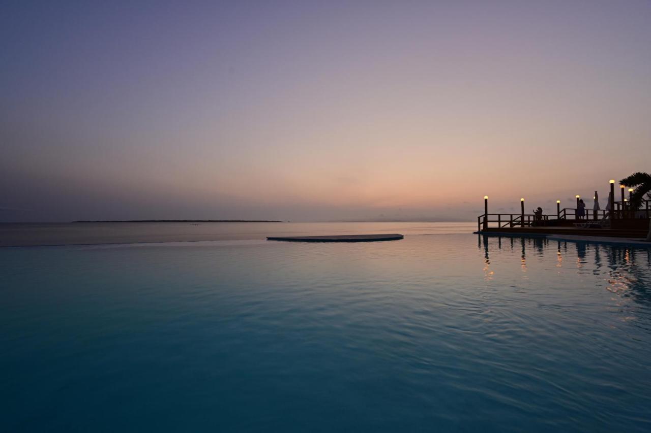 Beach Hotel Sunshine Ishigaki  Exterior photo